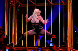 th_84249_babayaga_Britney_Spears_The_Circus_Starring_Britney_Spears_Performance_03-03-2009_005_122_118lo.jpg