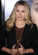 th_93749_kristen_bell_get_him_to_the_greek_15_122_401lo.jpg