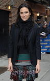 th_91755_celebrity-paradise.com-The_Elder-Jennifer_Connelly_2010-01-11_-_visits_Late_Show_With_David_Letterman_9358_122_413lo.jpg