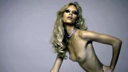 Amy Hixson Full Nude @ Treats! 