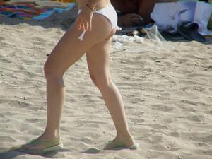 Greek-Beach-Sexy-Girls-Asses-r1pklo9rcr.jpg