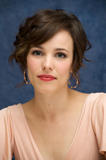http://img179.imagevenue.com/loc361/th_21655_Celebutopia-Rachel_McAdams-Portraits_session_for_The_Lucky_Ones_press_conference-18_122_361lo.jpg