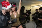 Honey-Demon-Operation-Ho-Ho-Ho-1--04gkfl8e6a.jpg