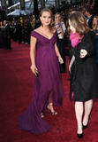 http://img179.imagevenue.com/loc552/th_55790_KUGELSCHREIBER_Natalie_Portman_83rd_Annual_Academy_Awards12_122_552lo.jpg